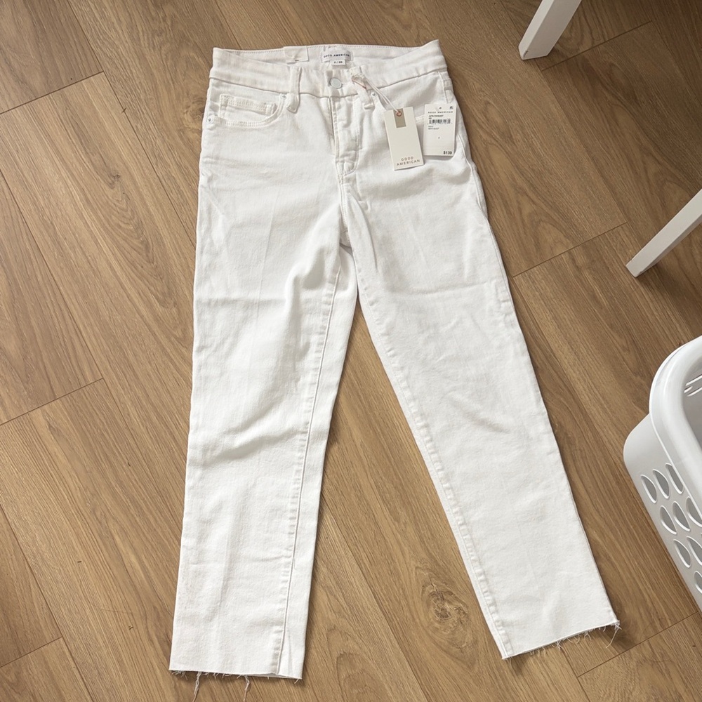 NWT Good American Straight Cropped Jeans 2P